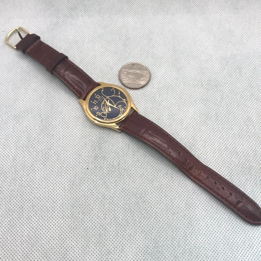 Lorus Disney Mickey Mouse WatchBrown Leather V501-8860